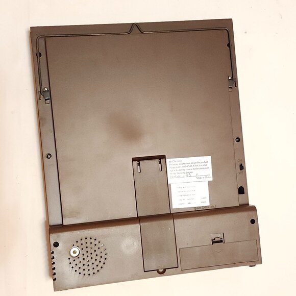 VINTAGE Mr. Christmas Snowing Scenes Magical Photo Frame Musical Moving Snow - Picture 7 of 11